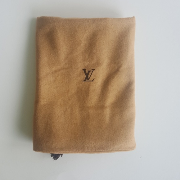 💕Louis Vuitton Drawstring #2💕 - Picture 4 of 4